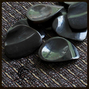 Timber tones ティンバートーンズ STUB TONESシリーズ STU-◯◯-1 トライアングル丸型ギターピック 1枚入り