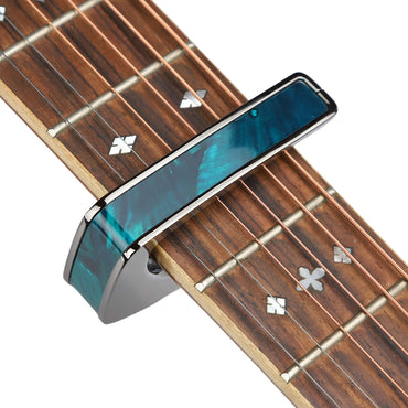 Thalia Capos ギターカポタスト  Black Chrome  w/Teal Angel Wing Inlay  TH-CB200-TW