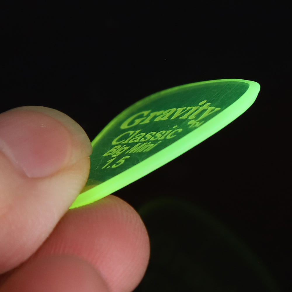 Gravity グラビティClassic big Mini ギターピックGCLB15M fluorescent green 1枚入り