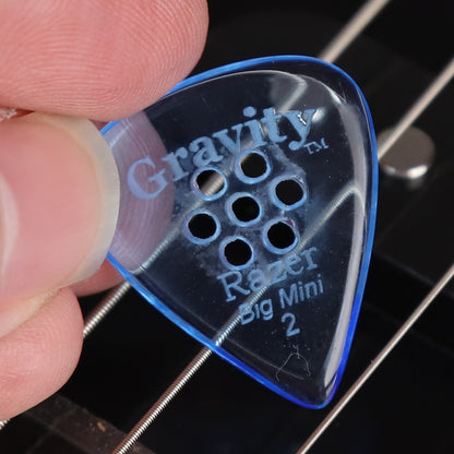 Gravity グラビティ Razer big mini ギターピックGRAB2PM blue 1枚入り