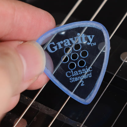 Gravity グラビティClassic Standard ギターピックGCLS2MM blue 多孔デザイン 1枚入り