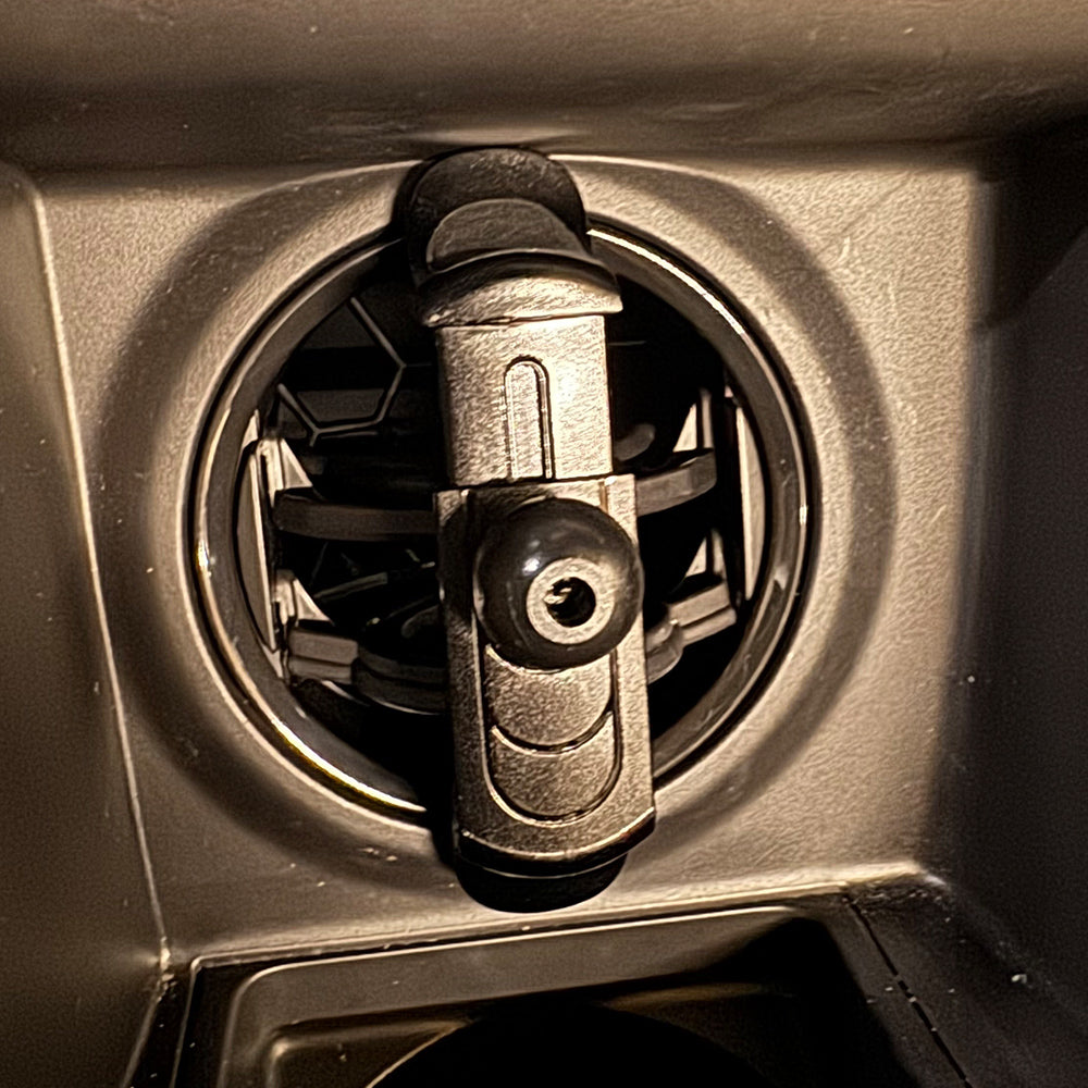 GK FACTORY ホンダN-VAN/N-BOX/N-ONE専用丸型エアコン吹き出し口スマホホルダー 2カラー