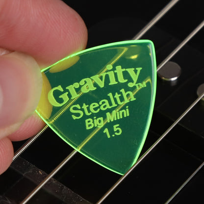 Gravity グラビティStealth Big MiniギターピックGSSB15P  fluorescent green1枚入り