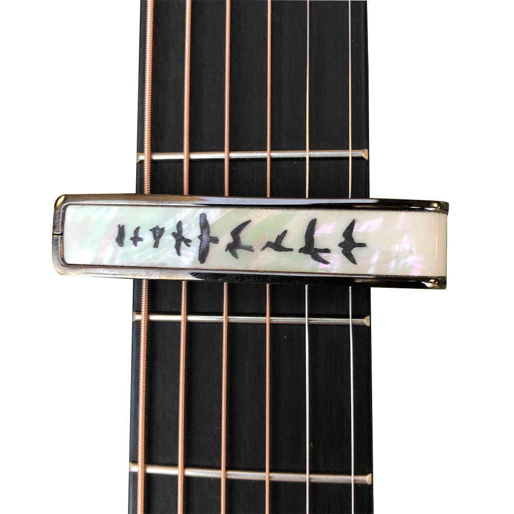 Thalia Capos ギターカポタスト  Black Chrome Birds on Pearl TH-CB201-08