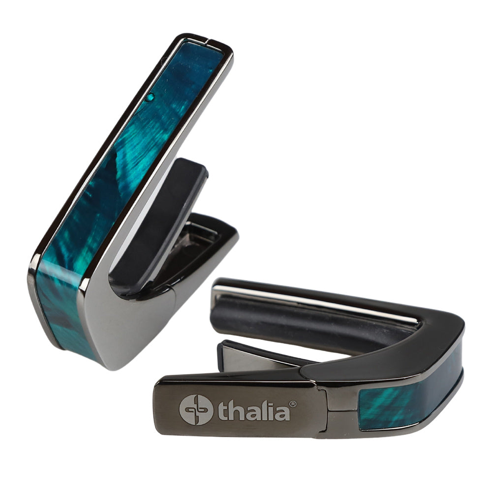 Thalia Capos ギターカポタスト  Black Chrome  w/Teal Angel Wing Inlay  TH-CB200-TW