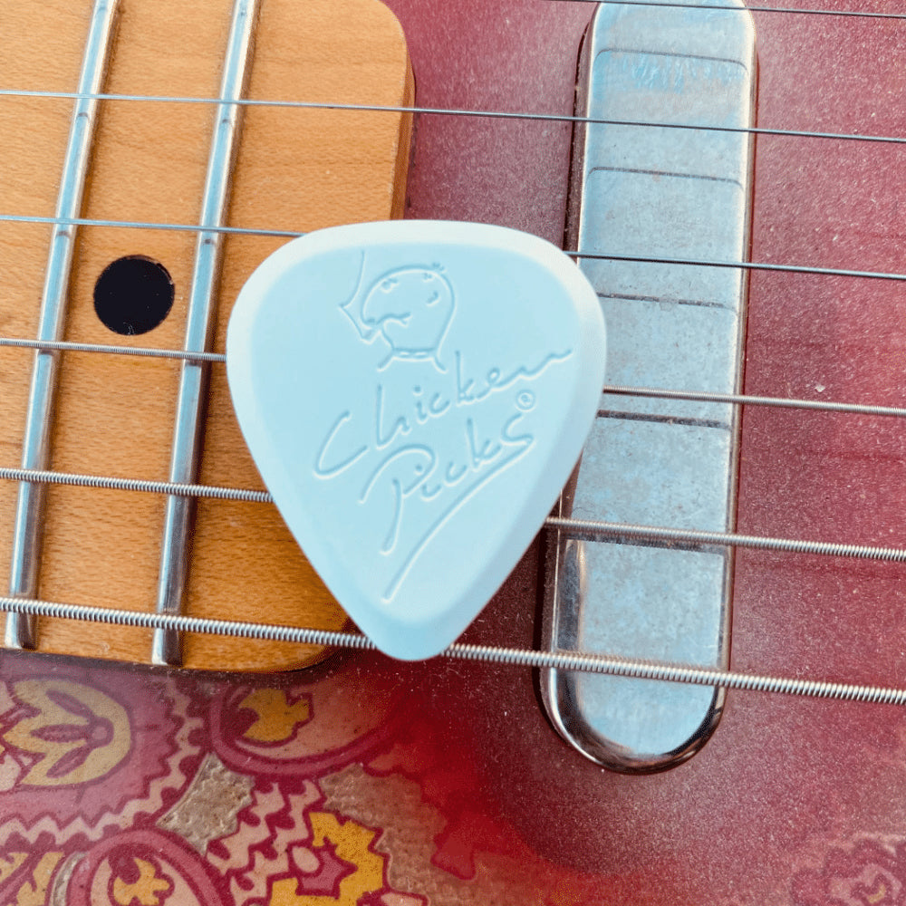 Chicken Picks ( チキンピックス )  ギターピック Light 2.2mm Regular 2.6mm 各1枚  高精度・高音質